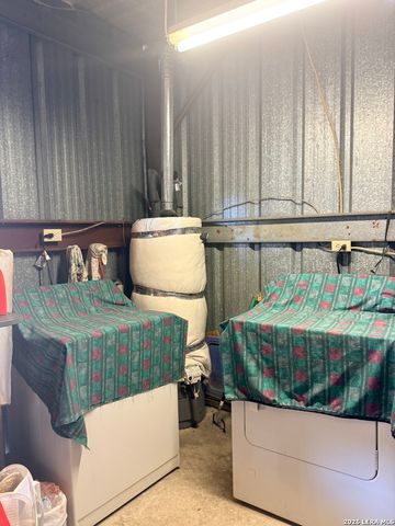 735 W HOLLYWOOD AVE, San Antonio, TX 78212
