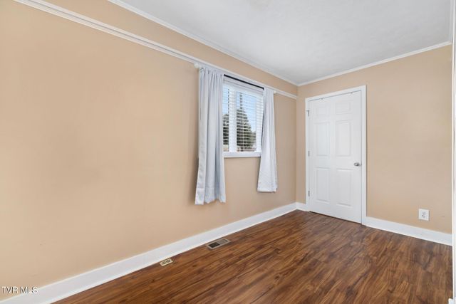 3500 Bloomingdale Road, Kingsport, TN 37660
