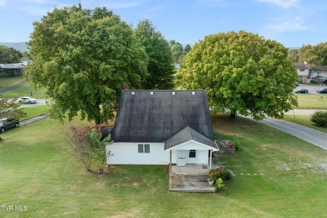 3500 Bloomingdale Road, Kingsport, TN 37660