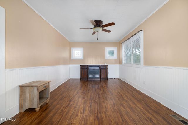 3500 Bloomingdale Road, Kingsport, TN 37660