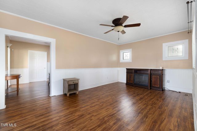 3500 Bloomingdale Road, Kingsport, TN 37660