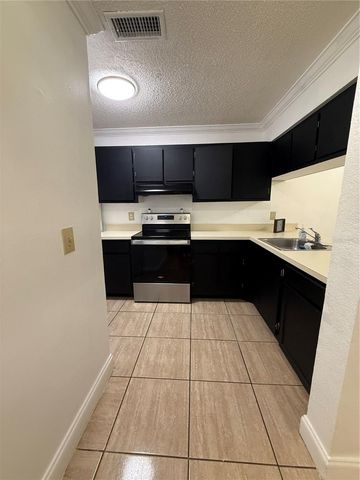 664 KENWICK CIRCLE 104, Casselberry, FL 32707