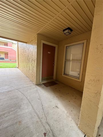 664 KENWICK CIRCLE 104, Casselberry, FL 32707