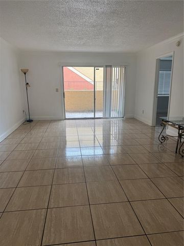 664 KENWICK CIRCLE 104, Casselberry, FL 32707