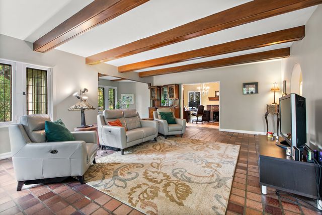 2023-2027 W 108th Place, Chicago, IL 60643