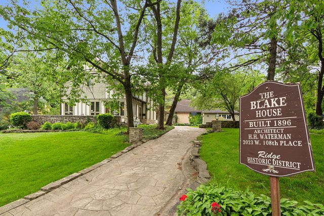 2023-2027 W 108th Place, Chicago, IL 60643