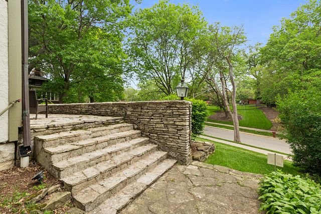 2023-2027 W 108th Place, Chicago, IL 60643