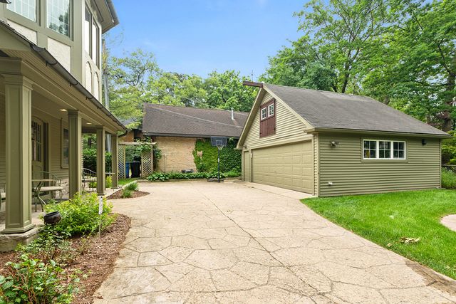 2023-2027 W 108th Place, Chicago, IL 60643