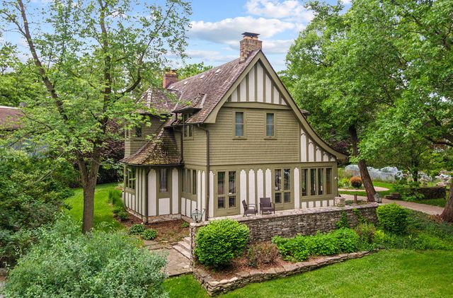 2023-2027 W 108th Place, Chicago, IL 60643