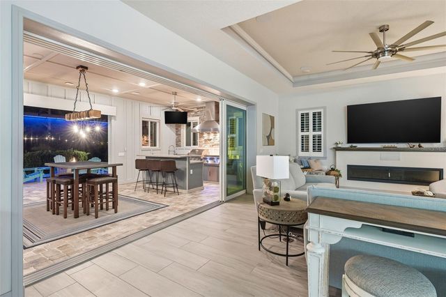 14112 OAKWOOD COVE LANE, Orlando, FL 32832