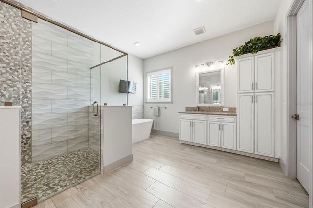 14112 OAKWOOD COVE LANE, Orlando, FL 32832