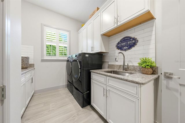 14112 OAKWOOD COVE LANE, Orlando, FL 32832