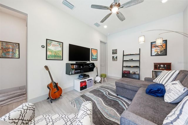 14112 OAKWOOD COVE LANE, Orlando, FL 32832