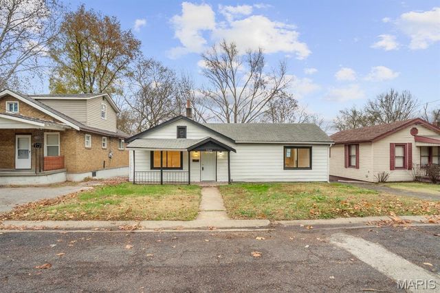 5444 Janet Avenue, Jennings, MO 63136