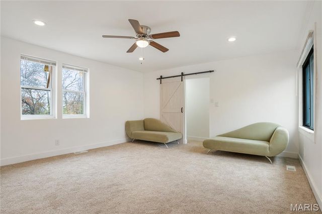 5444 Janet Avenue, Jennings, MO 63136