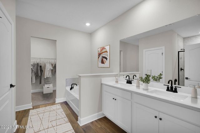 6904 BIG JUNIPER Court, Jacksonville, FL 32219