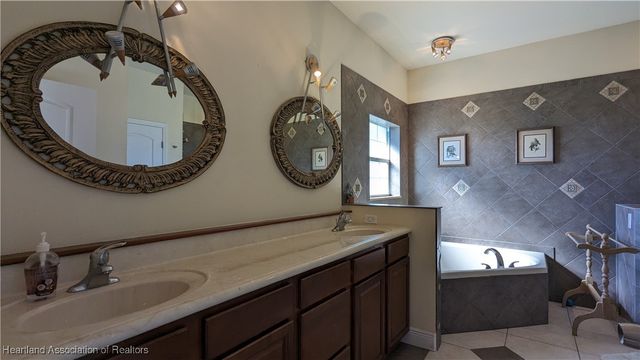 1101 Lakeside Way, Sebring, FL 33876