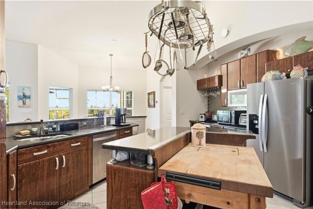 1101 Lakeside Way, Sebring, FL 33876