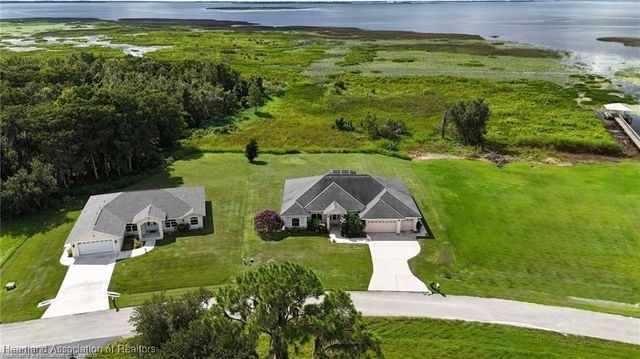 1101 Lakeside Way, Sebring, FL 33876