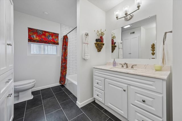 3511 S Braeswood Boulevard, Houston, TX 77025