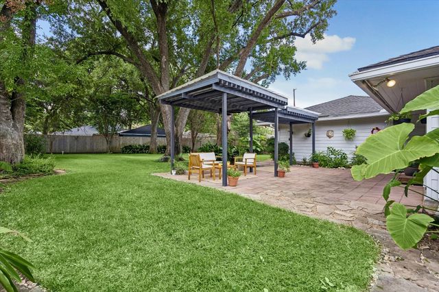 3511 S Braeswood Boulevard, Houston, TX 77025