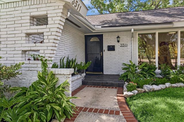3511 S Braeswood Boulevard, Houston, TX 77025