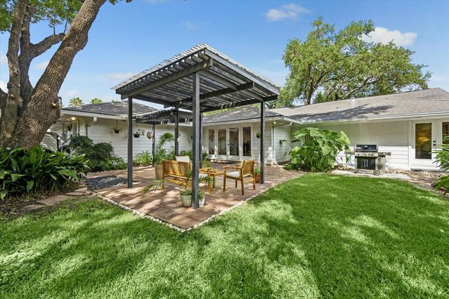 3511 S Braeswood Boulevard, Houston, TX 77025