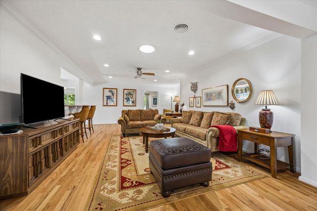 3511 S Braeswood Boulevard, Houston, TX 77025