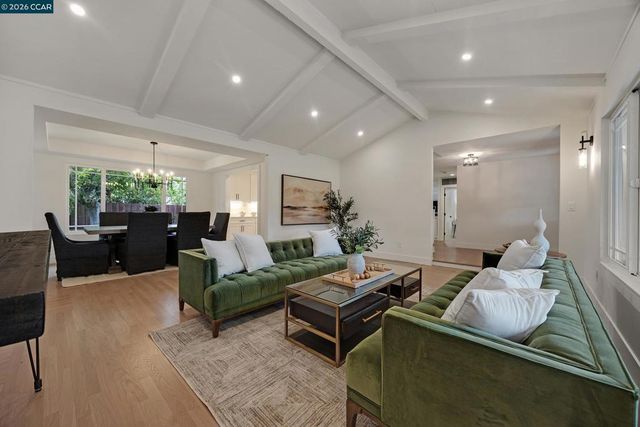 919 Cheyenne Dr, Walnut Creek, CA 94598