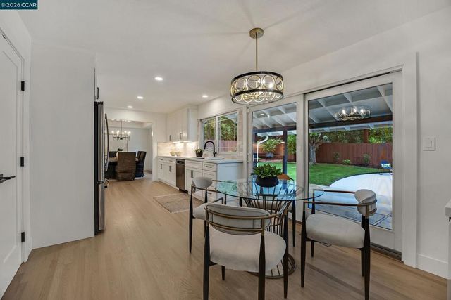 919 Cheyenne Dr, Walnut Creek, CA 94598