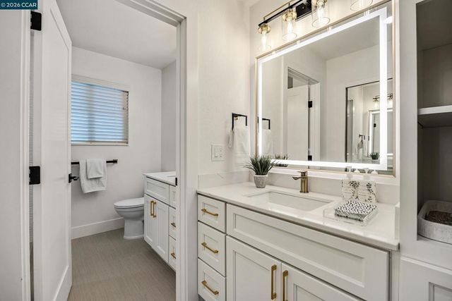 919 Cheyenne Dr, Walnut Creek, CA 94598