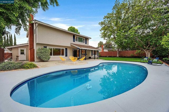 919 Cheyenne Dr, Walnut Creek, CA 94598