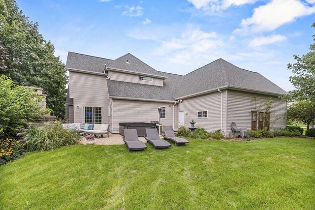 4469 W FIELDWOOD LANE, Appleton, WI 54913