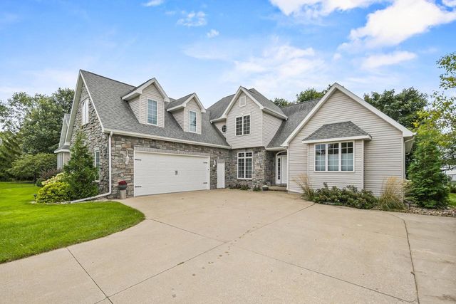 4469 W FIELDWOOD LANE, Appleton, WI 54913