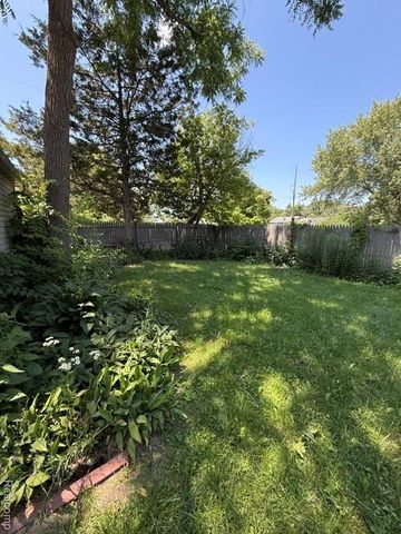 2830 Reynolds Street, Flint, MI 48503