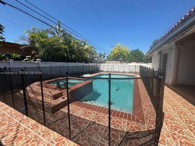 6306 SW 39th St, Miami, FL 33155