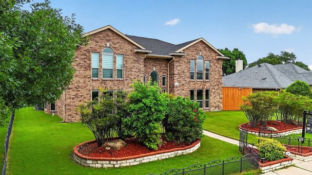 3705 Dutton Drive, Plano, TX 75023