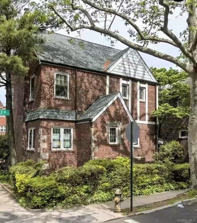 36-40 167th Street, Flushing, NY 11358