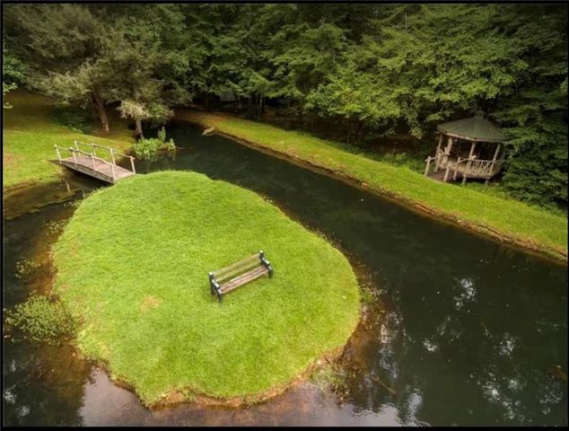 490 Beaver Dam Road, Dahlonega, GA 30533