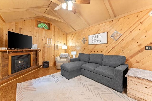 490 Beaver Dam Road, Dahlonega, GA 30533