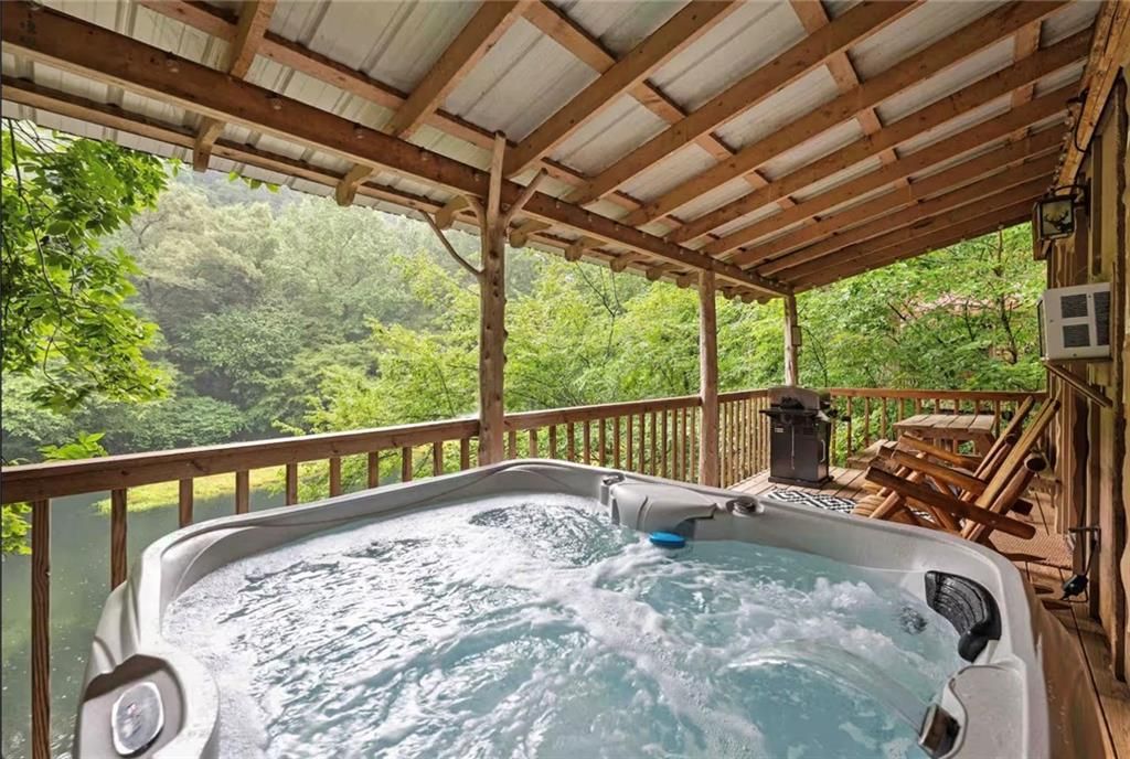 490 Beaver Dam Road, Dahlonega, GA 30533