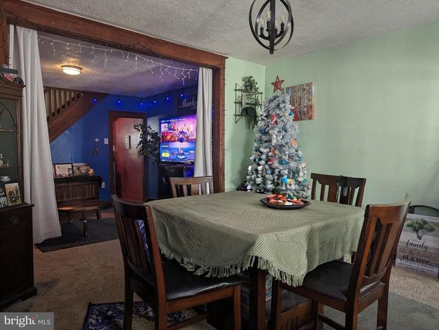 509-A CARBON ST, Pottsville, PA 17901