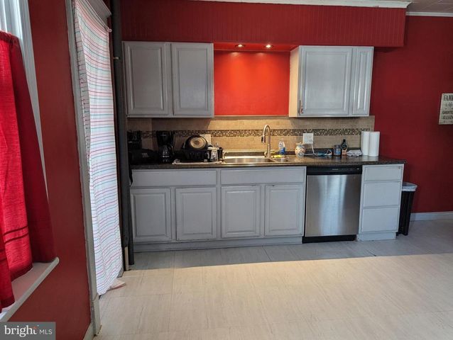 509-A CARBON ST, Pottsville, PA 17901