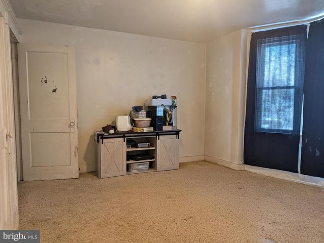 509-A CARBON ST, Pottsville, PA 17901