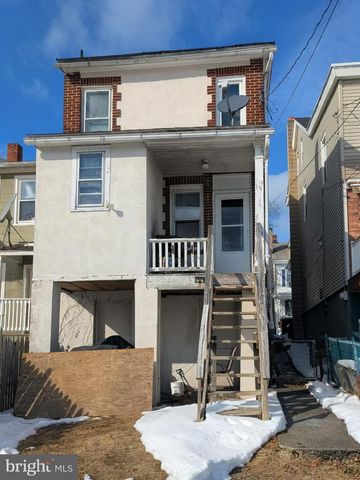 509-A CARBON ST, Pottsville, PA 17901