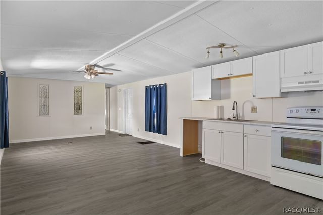 9771 SE 171ST Place, Summerfield, FL 34491