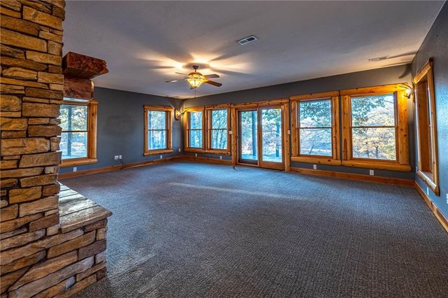 30611 Stonehaven Drive, Warsaw, MO 65355