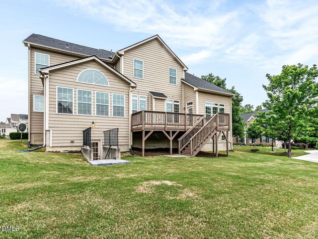 101 Shurling Place, Cary, NC 27519