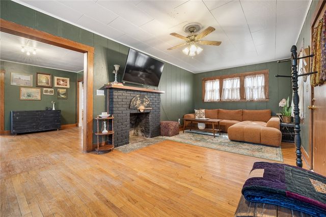 119 N Oak Street, Harrison, AR 72601