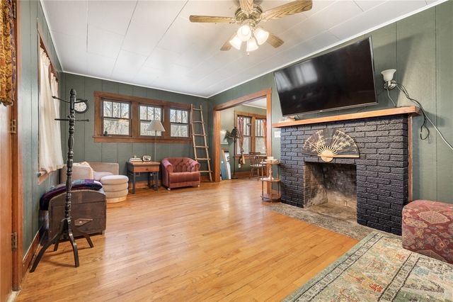 119 N Oak Street, Harrison, AR 72601